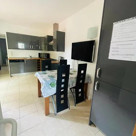 T2 Apartman Saint-Raphaël